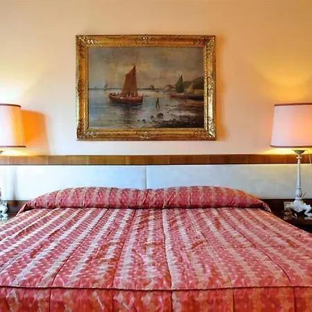 Отель San Guido 3*